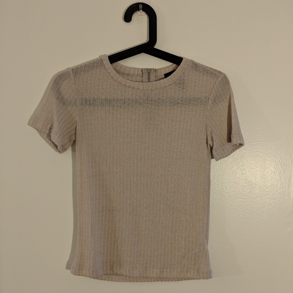 Forever 21 ribbed zipper back top